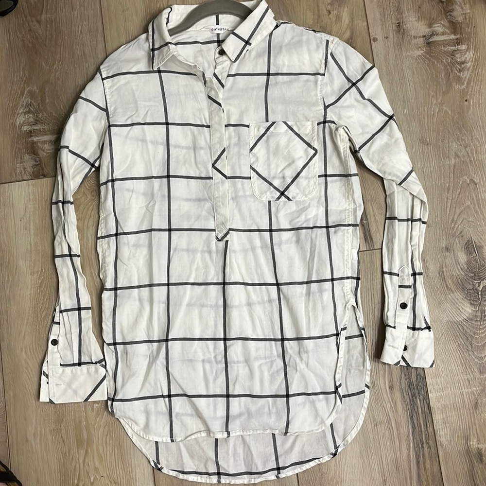 Athleta Presidio Tunic Ivory Windowpane Plaid Lightweight Shirt 1/4 Button Sz XS